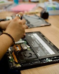naprawa laptopow w hull 2
